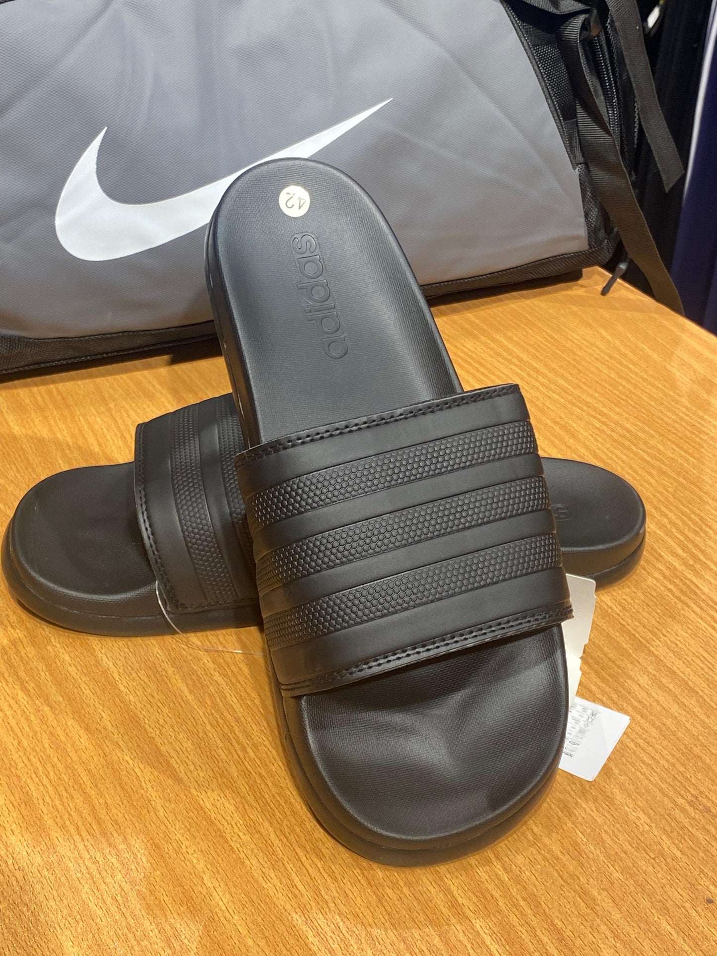 Adilettes Comfort Slides - All Black