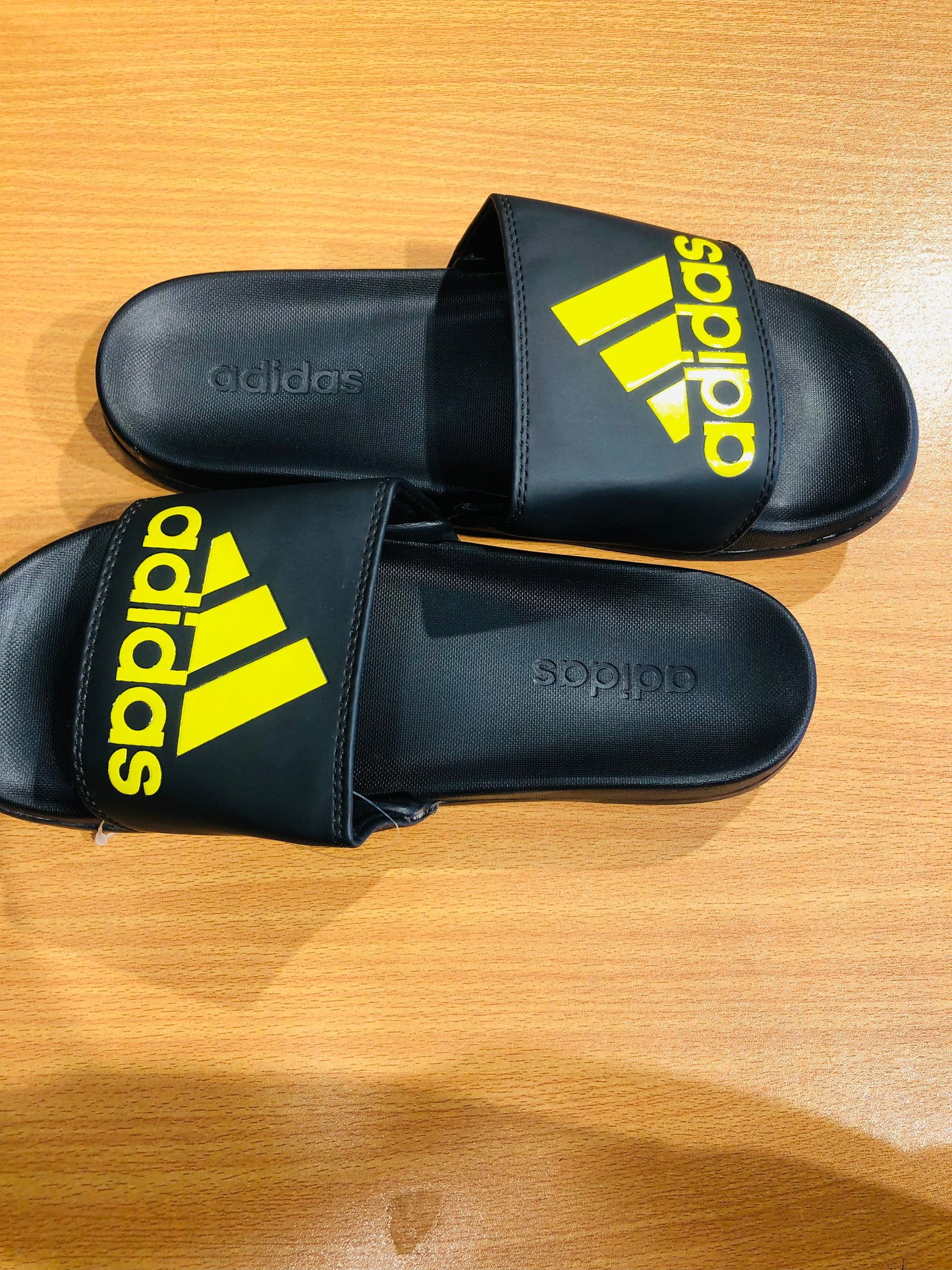 Adidas Adilettes Comfort Slides - Black/Mustard Yellow