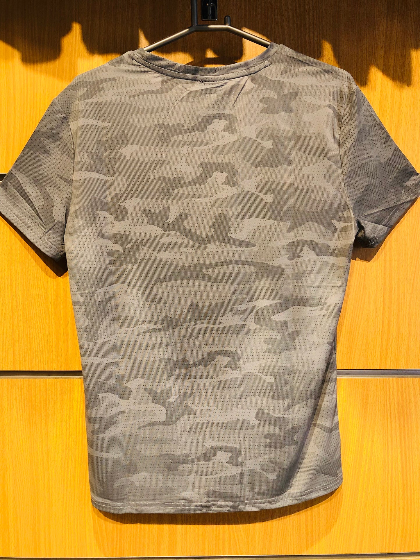 UA Men's Camo Dri-Fit T-Shirt (grey/Camo) Imported